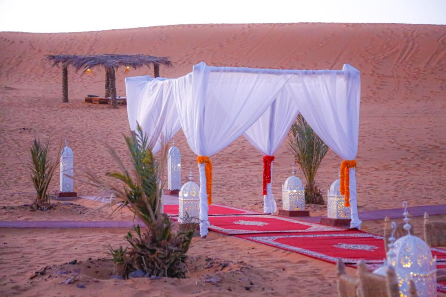 Aladdin Merzouga Camp Экстерьер фото